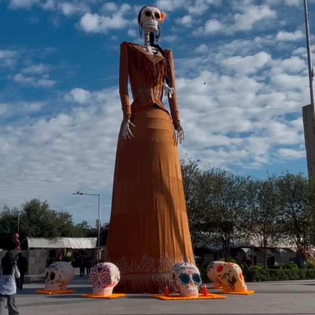 Catrina Gigante Plaza Principal Reynosa Día Muertos 2026